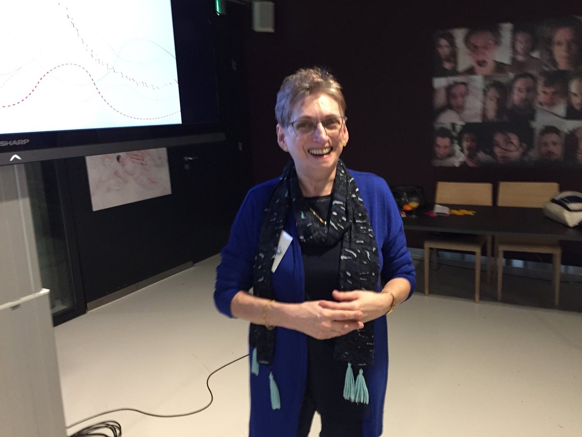 Super leuke workshop gegeven in Tiel over de CWR ⁦<a href="/Coopwijkraad/">CoöperatieveWijkraad</a>⁩  veel interesse en goede vragen 🤓 zelfs nog gelachen 😁⁦<a href="/wiepau/">Wieke Paulusma</a>⁩ &amp; ⁦<a href="/frank_brander/">Frank Brander</a>⁩  dit is voor herhaling vatbaar