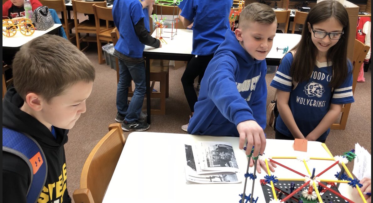 ScottSetzenfand's tweet photo. #STEM K’Nex Design competition  with students from @Perry_Hartman #PerryLowedIngermediateSchool #EC_Proud ready to present!  Hard work about to@pay off! https://t.co/g8d6WJ11Vd