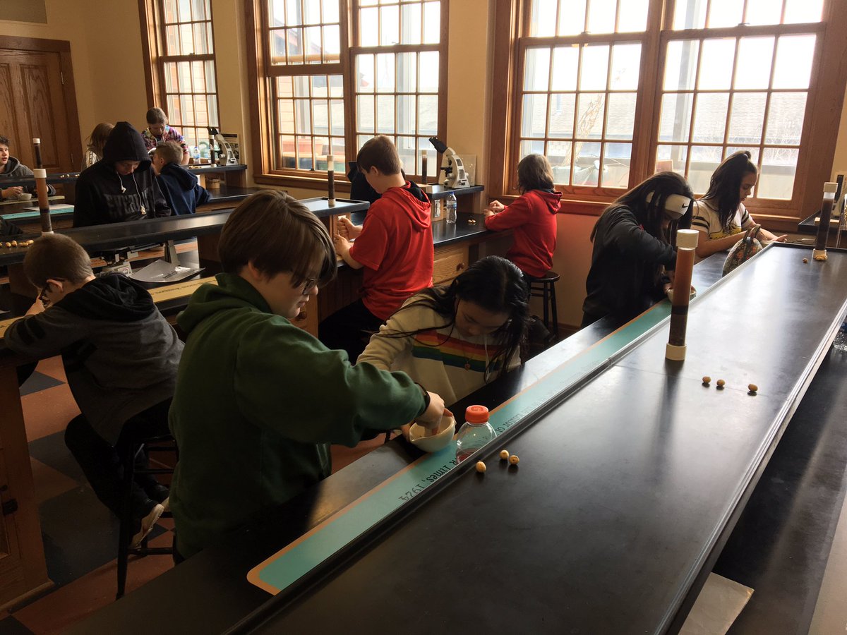 mrs_bracamonte's tweet photo. Fun day learning @ George Washington Carver National Park! @ReedAcademy1 @officialSPS https://t.co/Z45iTDP6yV