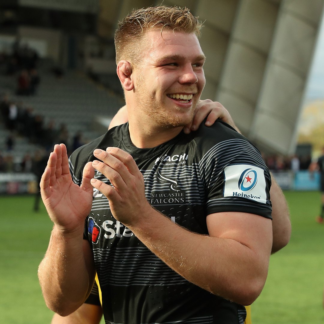 theRPA's tweet image. Player News 🗞️

All smiles for @Callum_Chick with the @FalconsRugby back-rower signing a new deal with the club. Congrats Callum! 🦅

#ForOurPlayers