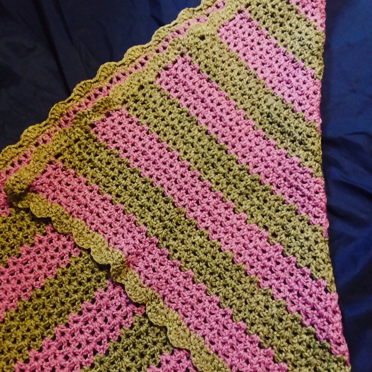 mrsbuzz8196's tweet photo. Just listed in https://t.co/O7MHWWVMAT! #etsysellers #Etsy #crochet #babyblanket https://t.co/tWvMTbk1v2