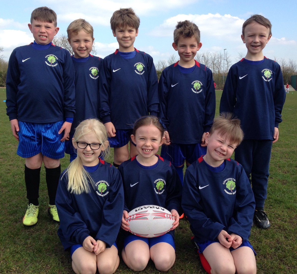 Super <a href="/didi_rugby1/">@didirugby</a> festival this morning. So proud of <a href="/CongerstonePS/">Congerstone Primary</a> children who loved running and tagging. <a href="/HB_SSPAN/">Hinckley & Bosworth SSPAN</a>