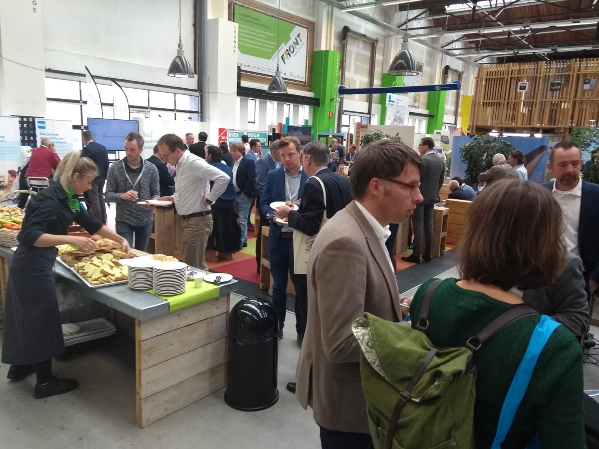 WoonWyzerWinkel's tweet photo. Het vastgoedevent voor woningcorporaties van CorporatieNL zorgt voor gezellige drukte in ons centrum vandaag! https://t.co/EsI3lJ1j4T