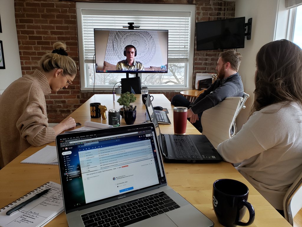 TheEvokeGroup's tweet photo. Doing business across 2 states is no problem these days... #evokethem #theevokegroup #digitalmarketing #digitalagency #creative #marketing #columbia #denver #missouri #colorado https://t.co/0nJgP7KxbG