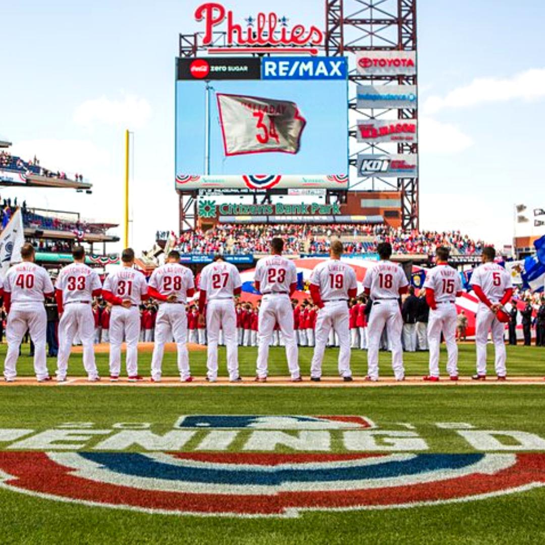 GaslightPhilly's tweet photo. Come watch the Phillies at #GaslightPhilly! Home Opener VS the Braves today at 3:05p...Specials: $3 Coors Light &amp; Yuengling Drafts! Menu: https://t.co/mDqZHuZgNf ⚾ https://t.co/dqVy8dCjTF