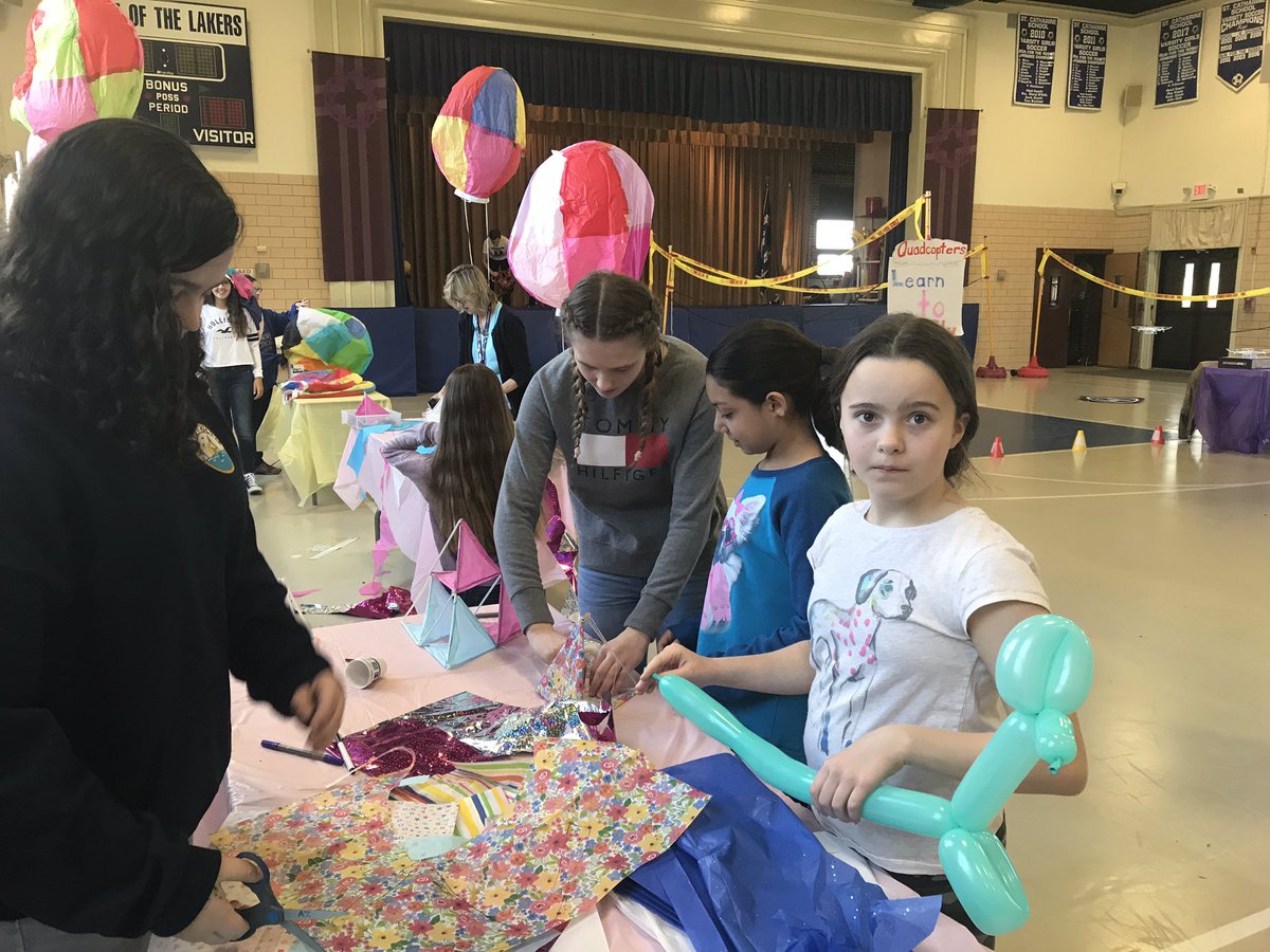 4th grade fun at Aviation Day! Thank you 8th grade! ✈️ <a href="/SCSprincipal/">St. Catharine School</a>