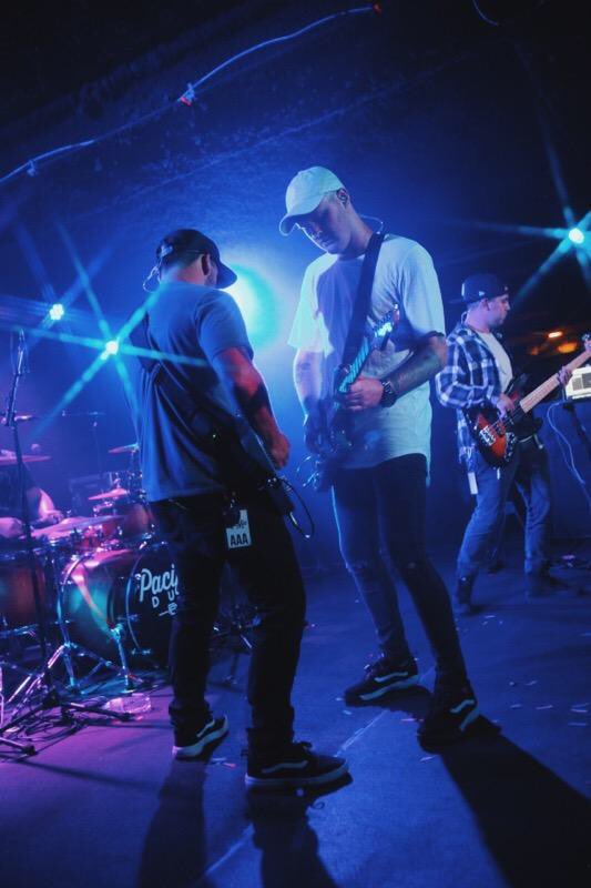PacificDub's tweet photo. Thanks for kicking off the Riptide Tour the right way Ft. Collins! Tonight we roll into Pueblo at @BruesAles. Doors @ 7pm! #pacificdub #tyronesjacket #seranation #riptidetour #fortcollins #pueblo #colorado https://t.co/xK1Eu4xQvT