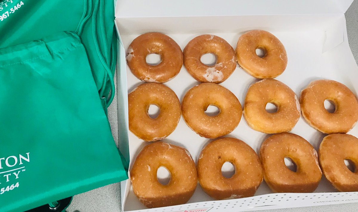 Alarm_Engineer's tweet photo. We were surprised this morning with sweets and swag from a customer. Thank you for thinking of us! We <3 our customers!

#ofcourseAE #bestcustomers https://t.co/ZIxmZkYsDp