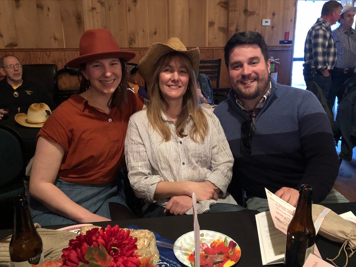 CLC4Autism's tweet photo. We had the amazing opportunity to attend Potential Inc.'s Fundraising Gala, The Hoedown Throwdown! We were honored to see our very own Cindy Murphy receive the Potential's Ace Award, to recognize and honor the inspiring and life-changing workers in the field of autism treatment. https://t.co/nmo8Jt1k5L