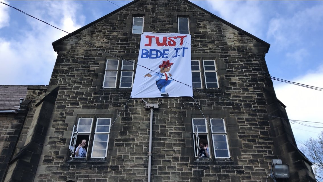 birdy_1998's tweet photo. I’ve had such a fun few days helping out as a post offer visit day rep @HildBedeSRC ❤️ so wonderful meeting prospective students and telling them how amazing college is #webleedhildbede #itdberudenotto https://t.co/g5mg41YKRk