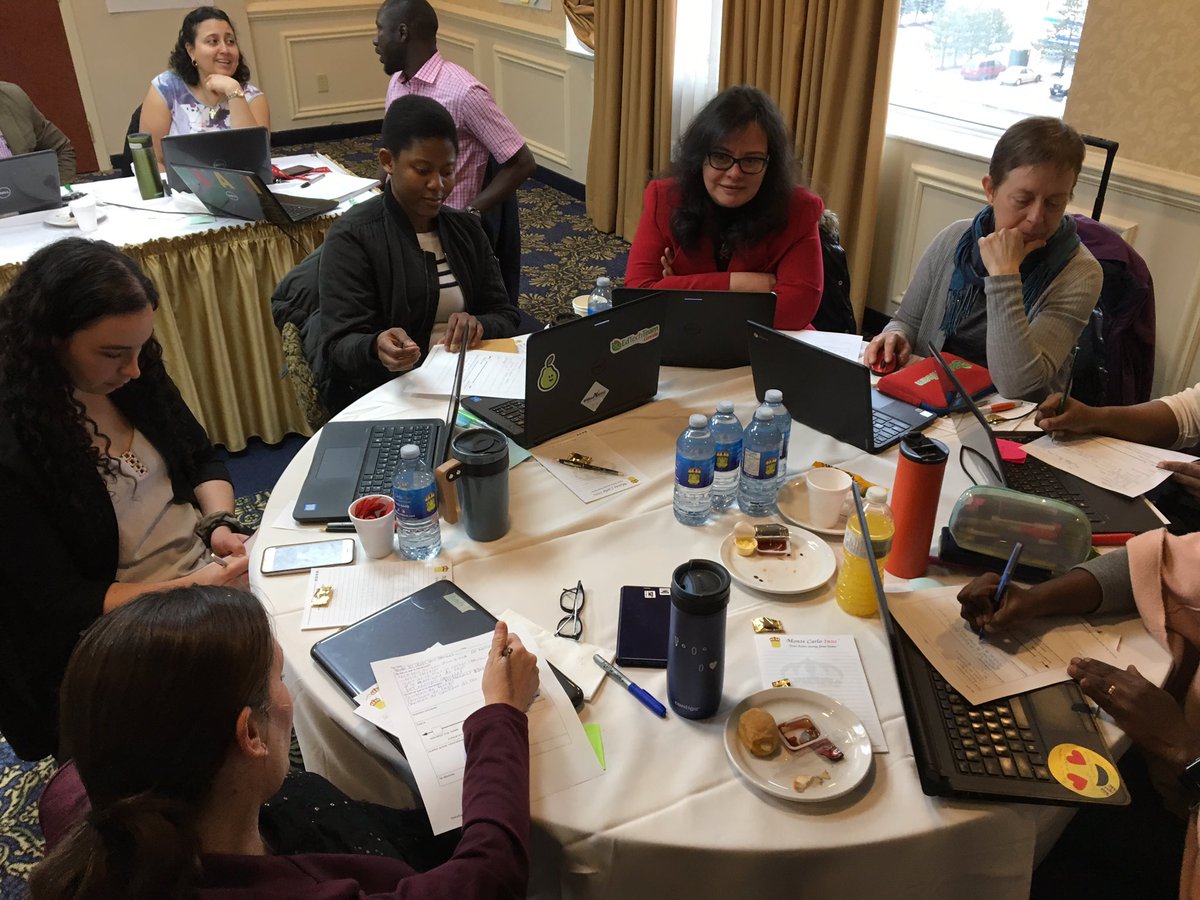 Lang04Jp's tweet image. Présentation d’une activité de situation d’apprentissage mathématique qui engage - @gfletchy #PIPNPE @MarieCecileCH  Les participants deviennent nos élèves et vivent la résolution de problème.                                       Merci Gfletchy👍😉