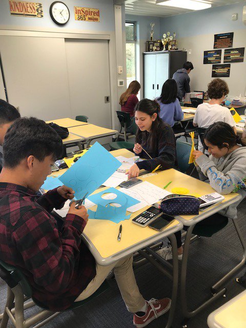 EllenFChevalier's tweet photo. Even high school #calculus students enjoy craft day!  Building models of revolution! #opshares Photo Cred: Robin Midiri https://t.co/VVfPEnps9H