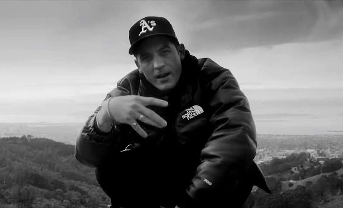 tåge Postnummer Tarif Rap-Up on Twitter: "G-Eazy and Blueface rep the "West Coast" in their new  video featuring YG and ALLBLACK 🌴☀️ https://t.co/zocEeN2tEF  https://t.co/gyKW1BY0uh" / Twitter