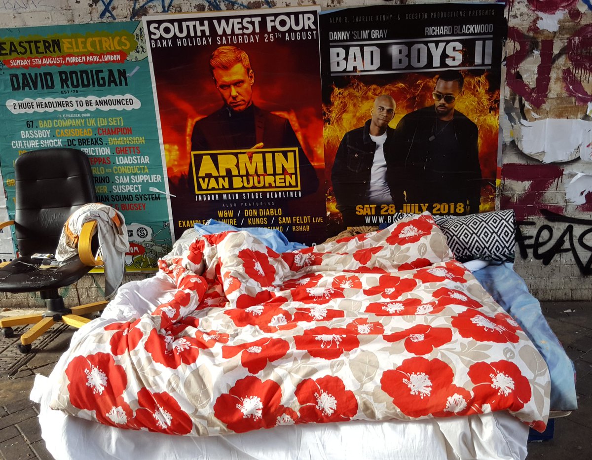 Rough sleeping in #Peckham. My photo in <a href="/SLWArtists/">South London Women Artists</a> Still Life exhibition Asylum Chapel SE152SQ This evening &amp; all day tomorrow
 #brexitbritain 
#homelessness 
#BolloxtoBrexit