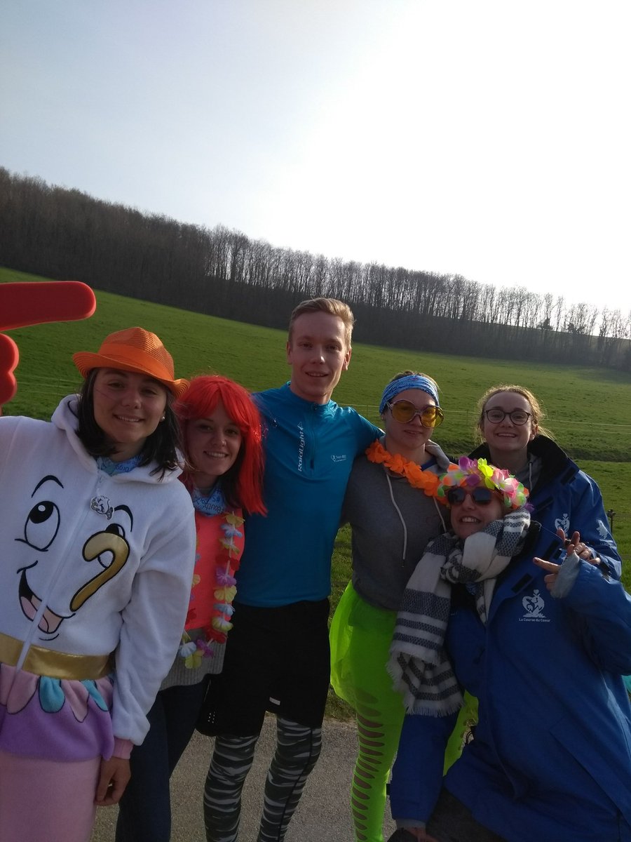 annaRIVIER's tweet photo. #EDEFICDC @scc_team voiture J @NWSecuritySCC avec les kines @LaCourseduCoeur https://t.co/7ul5PiqRwe