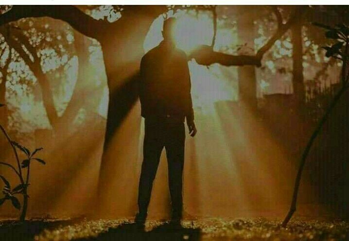 Thakur_Saheb32's tweet photo. धुंआ दर्द बयां करता है
और राख कहानियां छोड़ जाती है
कुछ की बातो में भी दम नही होता
कुछ की ख़ामोशीया भी
निशानियां छोड़ जाती हैं😊
#paglenevla
#lbkg https://t.co/YBuptF4WYk