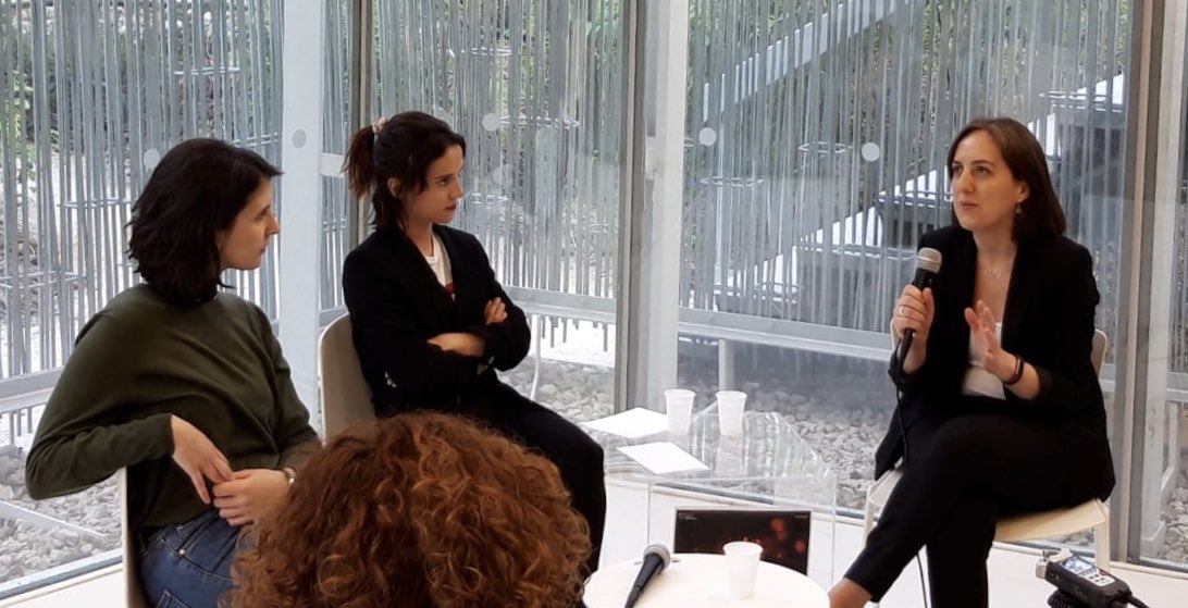 LaNeta_Cultural's tweet photo. @lasdigitales conversan con @tiscar sobre #Educación y #CulturaDigital en el último día de la Semana de la Cultura Digital #SCD19 #MGC16ed #UC3M https://t.co/Oc3CogexyH