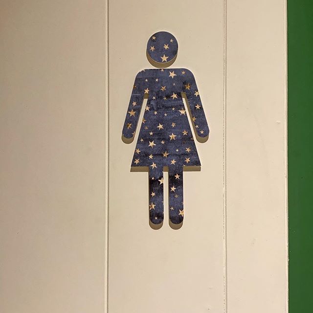 RomanceCEO's tweet image. Astral plains. 
#givemesomethingtotakepicturesof #texture #framwork #texture #lovelife #itwillloveyouback #latelatelatepost #serenade #timeforcoffee #ladiesroom bit.ly/2CH19qg