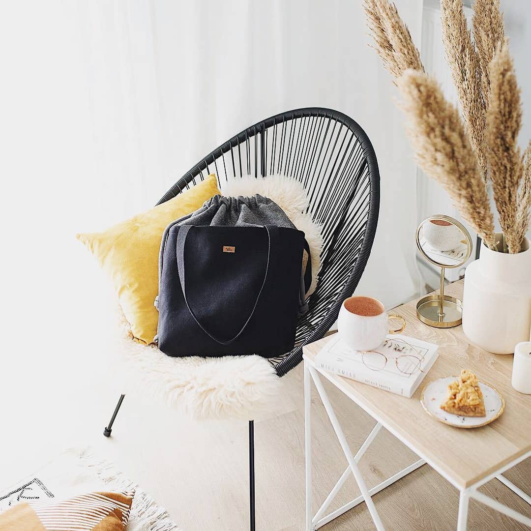 MuCharmOfficial's tweet photo. تابعينا على الانستقرام #MuCharm خيارك لبيت الأحلام 💚

#interiordesign #details #homedecor #mucharmhome 
#مودرن #ديكورات_داخليه #ديكور_مودرن #ديكور_عصري #ديكوريشن #تصميم_داخلي #تفاصيل #مرآة #حمام #السعودية🇸🇦 https://t.co/ulpcKQxsXz