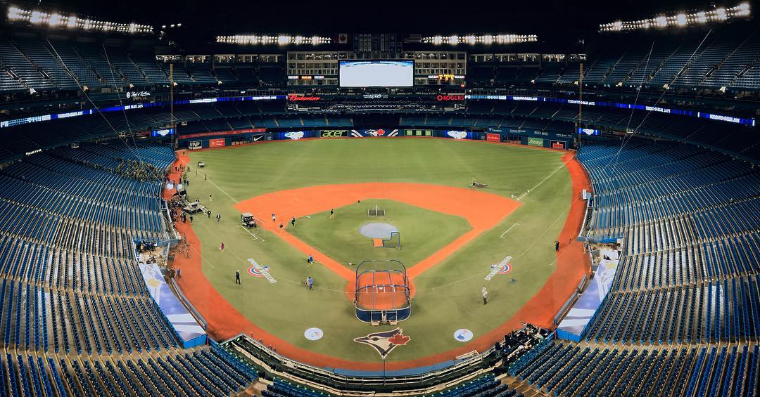 BlueJays's tweet photo. Good afternoon. Blue Jays baseball is BACK! #LetsGoBlueJays https://t.co/qoAW0m8qcA