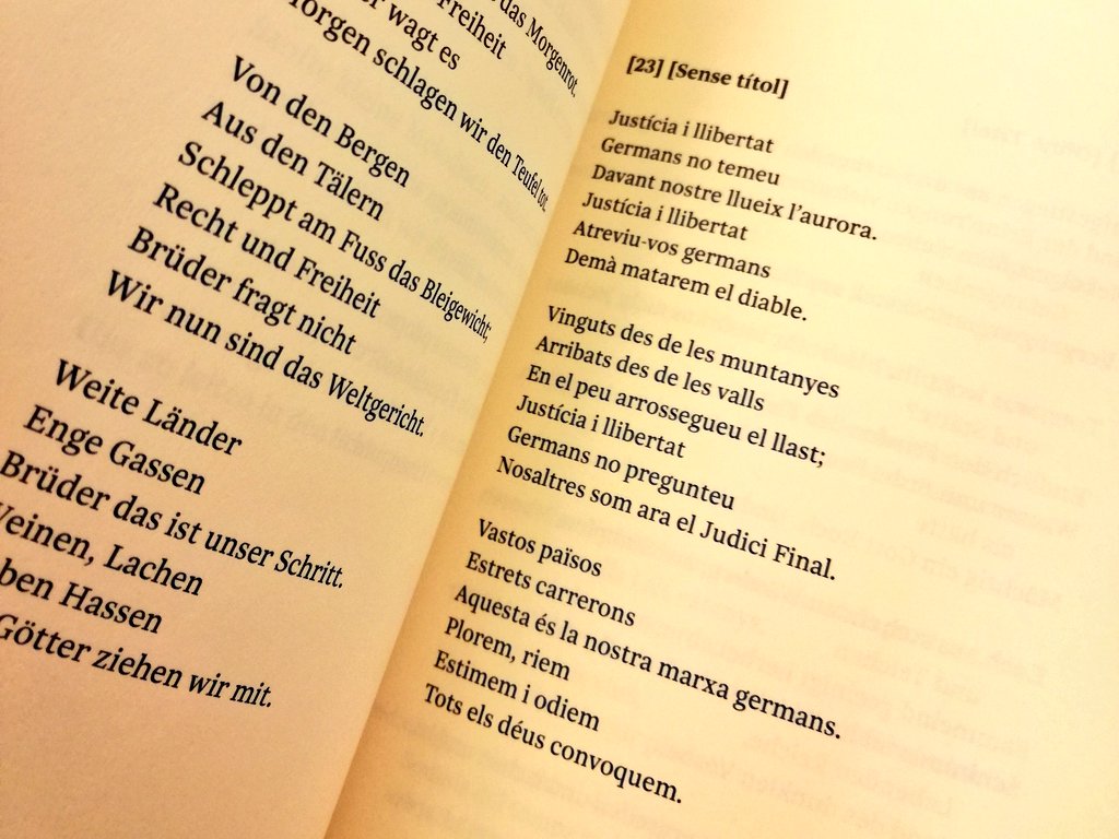 Mònica M. (moniimartinezzz) Twitter