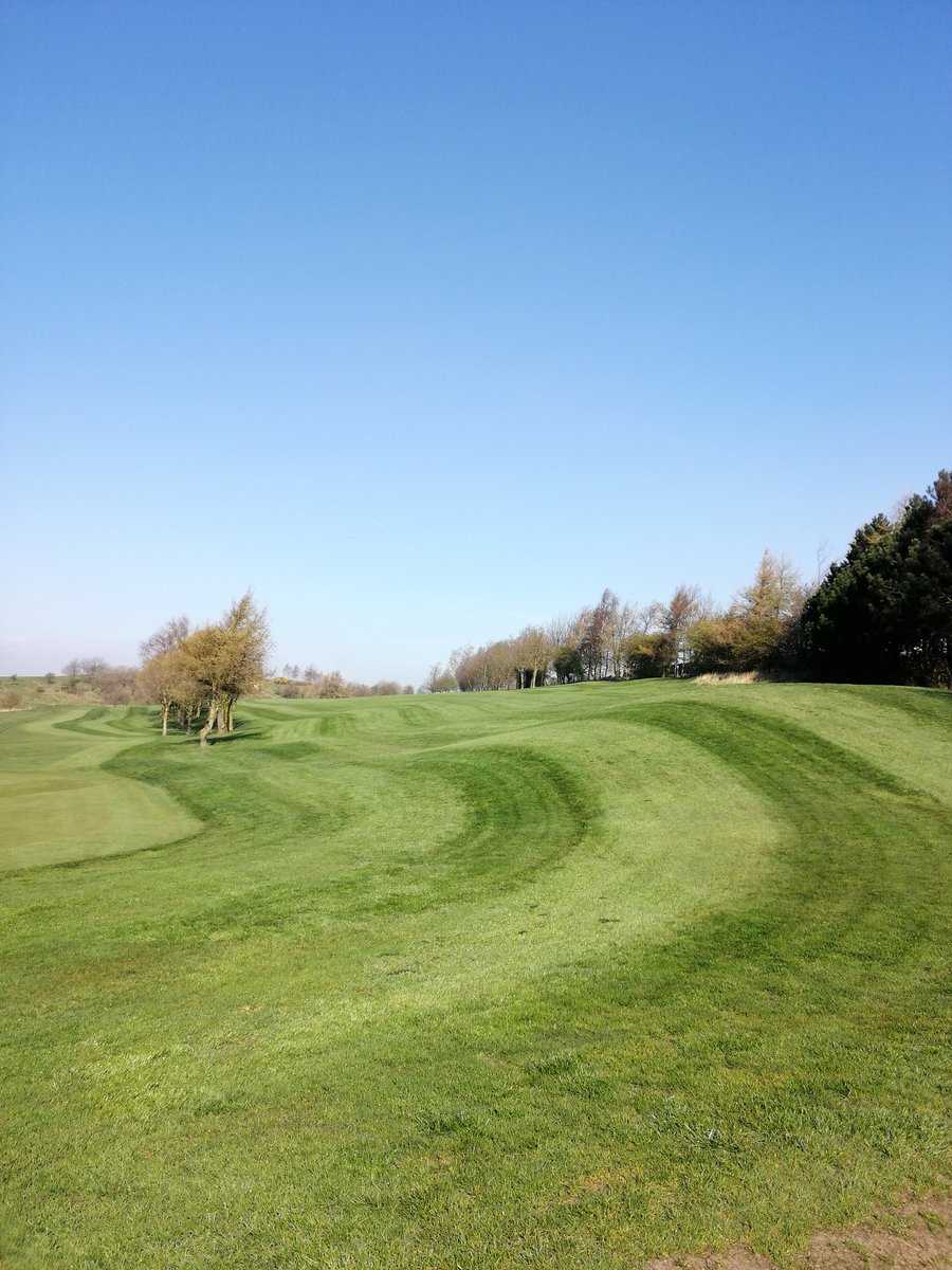 greens_wgc's tweet photo. Some pics from today & the sun is out & the course is looking tidy #solidlines #semirough #views #teamofthree come & see them for yourself
Contact the club on
0161 764 1429 or even check us out online
https://t.co/qNxu9eZ5qK https://t.co/wcjIRwOPon