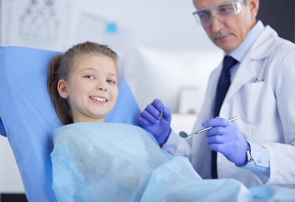 How Often Should Children Have #Dental Checkups?  We help answer that question.

shalimarfamilydentistry.com/blog/how-often…

#dentist #pediatricdentist #pediatrics #dentalcare #childrensdentist #familydentist #tempe #temeaz #shalimarfamilydentistry #dentistry