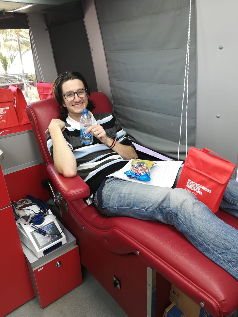 donarsangreCanarias tweet media