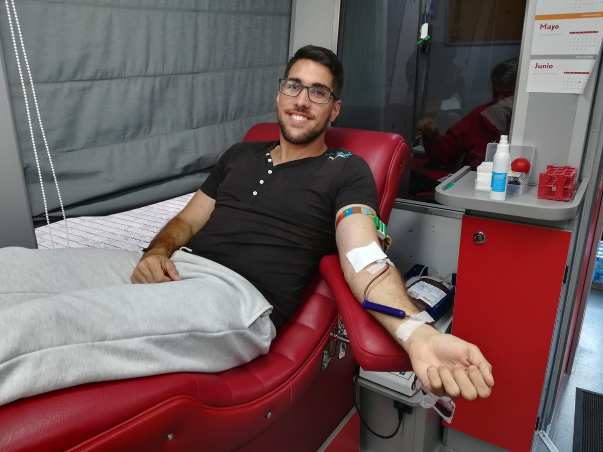 Gracias #ULPGC a tantísimos/as donantes de todos los centros, facultades y escuelas que han aprovechado esta última semana en el Campus de Tafira #EfectoDonaciónULPGC
Próxima parada: Campus de Tahíche #Lanzarote 11 de abril #DonaSangre