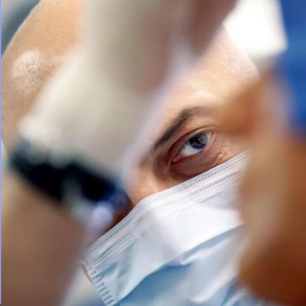 drnathannewman's tweet photo. An eye for #perfection and natural #beauty; with nearly 20 years under his belt, Dr. Nathan Newman prides himself in having an eye for #aesthetics. If you are looking for a #beautiful, natural #facelift, Dr. Newman’s #StemCellLift is the answer for you. https://t.co/6pTDY4gRpm