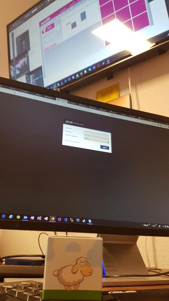 HendrikThurau's tweet photo. Work going strong on #sovime, the future #marketingcrm is taking shape, how do you like our color scheme? And for everybody else a nice sheepy 😉
#angular #php https://t.co/JiWVUAgf3a
