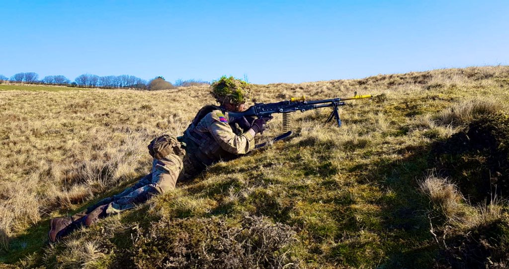 IBSBrecon's tweet photo. #SCBC1803 are storming through the course. They are currently conducting section level recce patrols across SENTA... and yes, that is sunny weather in Brecon! #ThursdayMotivation https://t.co/xSQgWMCl2e