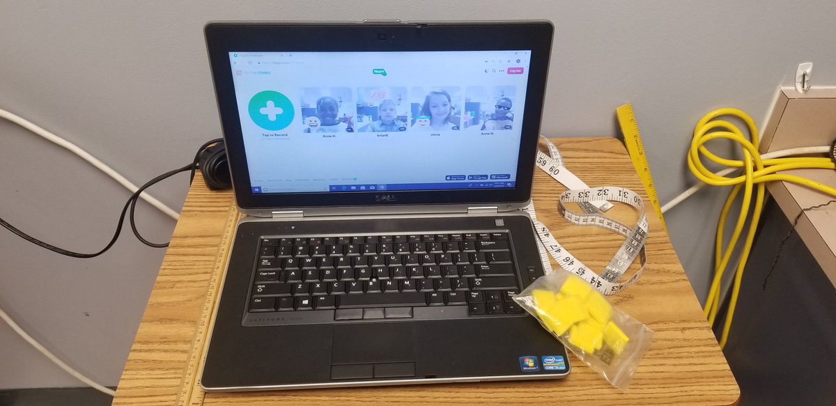 CurleyNancy's tweet photo. Ms. @anne_hardinger uses @Flipgrid for students to show what they learned about measurement after visiting measurement stations. Students could use tools provided at the FlipGrid station to help with their thinking. #onslowDLT #HCESGators https://t.co/5hbfDDPH2V