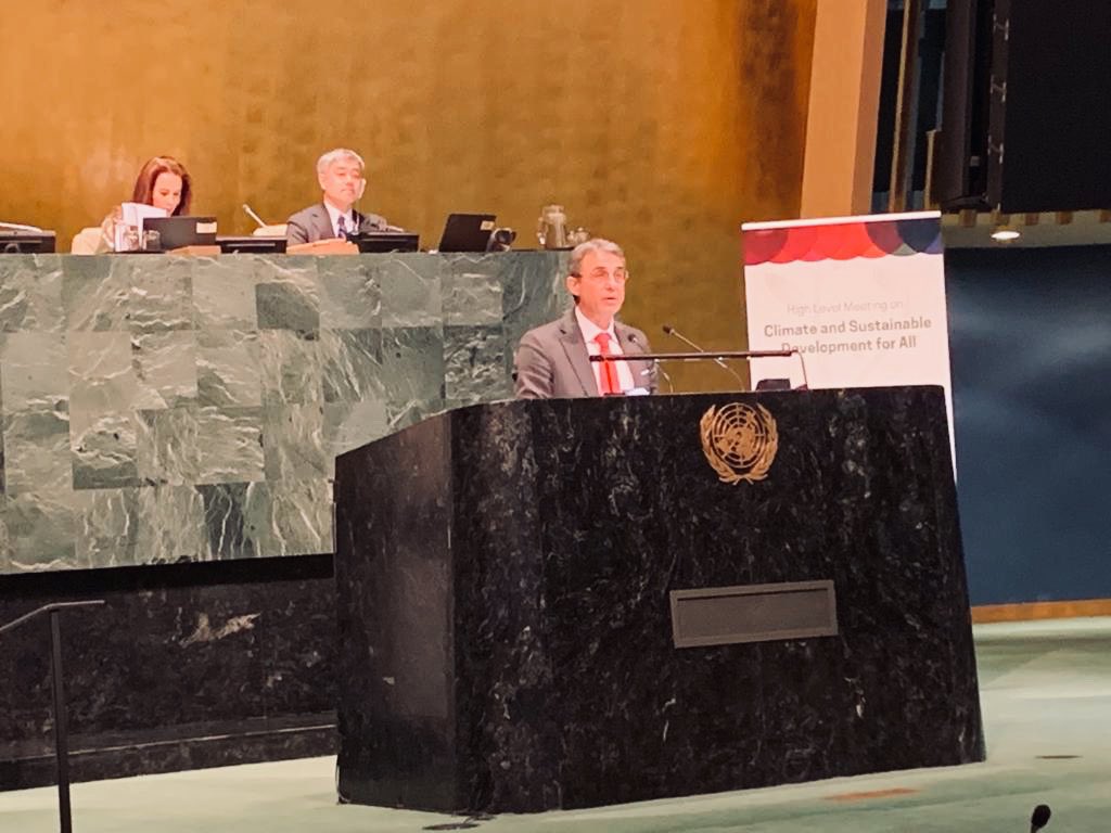 ItalyUN_NY's tweet image. #today @minambienteIT Costa at @UN GA mtg on #Climate4All &amp;amp; @GlobalGoalsUN|🇮🇹 underscores the need for immediate action and collective ambition to follow up on #COP24 commitments for #ParisAgreement &amp;amp; #Agenda2030 implementation