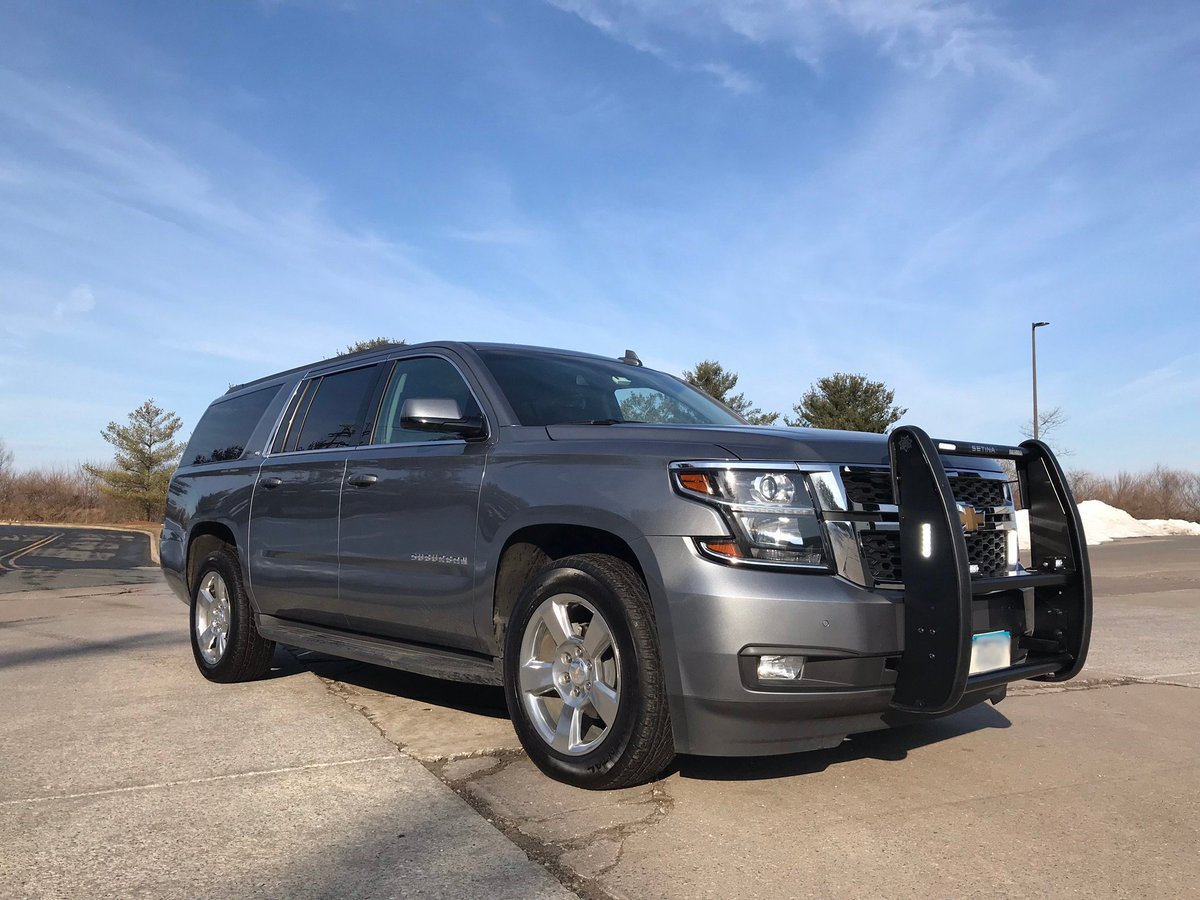 1FPGroup's tweet image. 🚨 Delivery 🚨

We recently delivered this custom Chevy Suburban to a major broadcasting and production company! This unit features LED lighting and a custom made secure storage locker in the rear for their equipment. 

#SpecialtyVehicles #VehicleConversions #CustomSUV