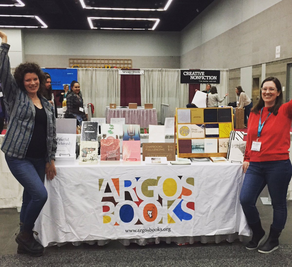 lizclarkwessel's tweet image. T5002! Come see us ! ❤️🧡💛💚💙💜🖤#AWP19 @ArgosBooks