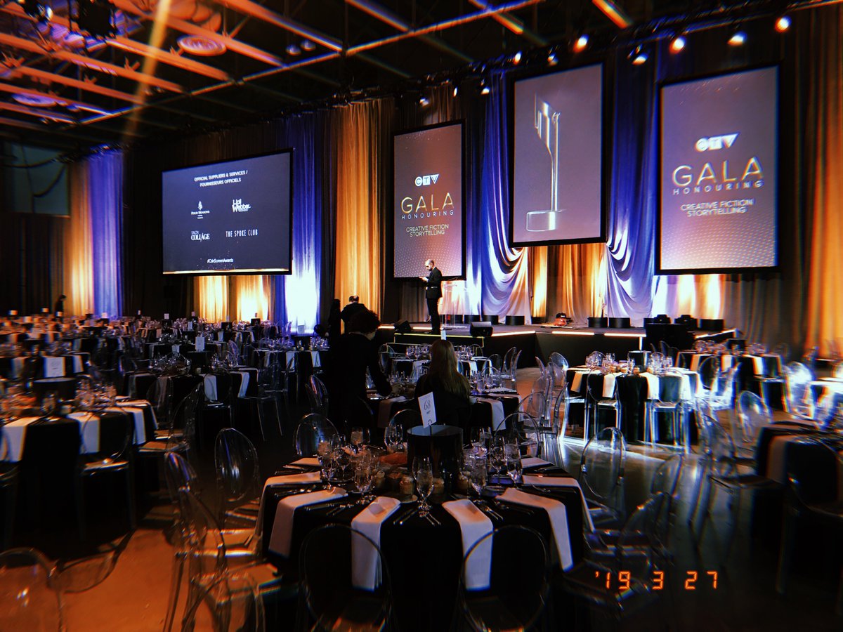 DeluxeToronto's tweet photo. Congratulations to New Metric Media & the #Letterkenny crew along with Take 5 & #Vikings for taking home big wins for the night! Our team had a blast!#CdnScreenWeek #PostProduction https://t.co/eAFjV85yJh