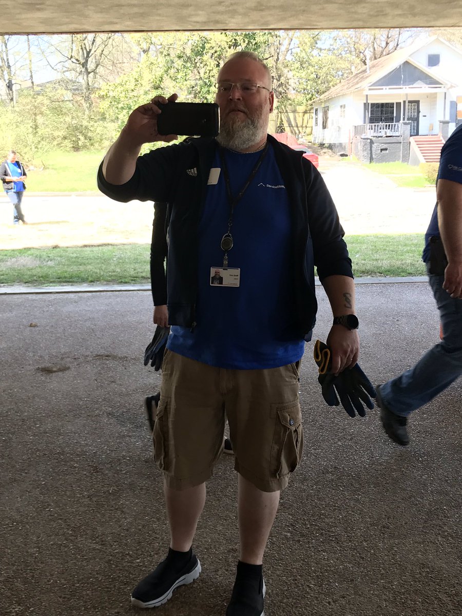 LindaMBaxter's tweet photo. Riverview Elementary - I Believe! @ServiceMaster #SVMSpringClean19 #WeCare #WeServe #WeDeliver https://t.co/GD6qH05UBM