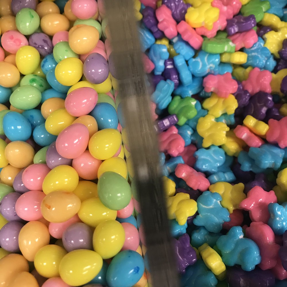 KatiesKandy's tweet photo. We have tons of goodies for your little ones' Easter baskets at #KatiesKandyPGH! Try out our tiny pastel bunny and egg candies! https://t.co/4uUnR1ZELB