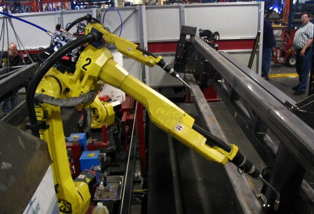 New breakthroughs in robotics could hasten the arrival of automated distribution centers faster than was previously thought possible. bit.ly/2V2jVzM