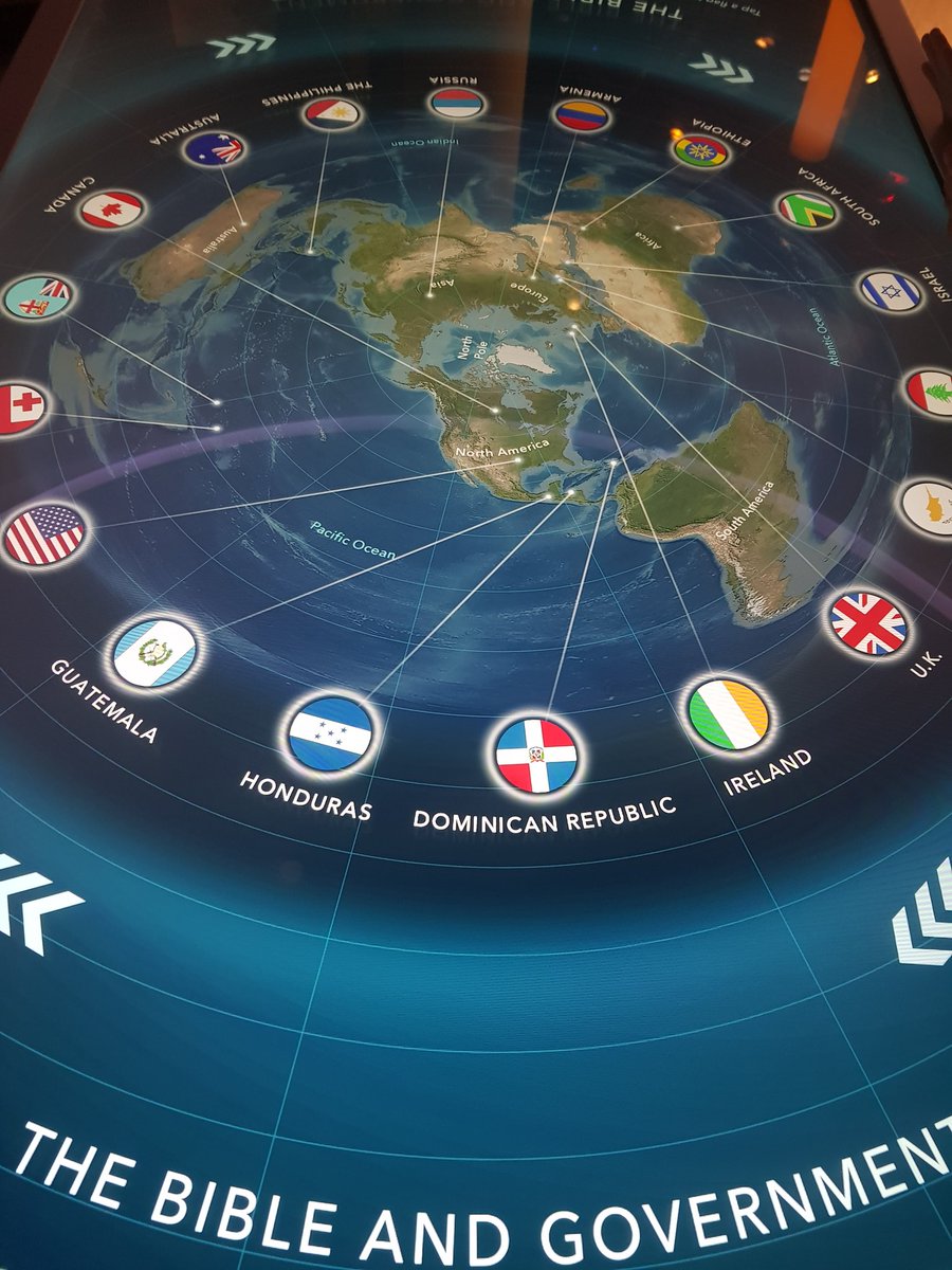 Josueceballo's tweet image. Solicito que la Embajada Dominicana en Washington, DC done una bandera dominicana al Museo de la Biblia.  Hay una exhibición que la reconoce como  única en el mundo.  Ayúdame si estas de acuerdo. Retwitea. #Biblia @MiguelVargasM @DaniloMedina @JoseRPeraltaF