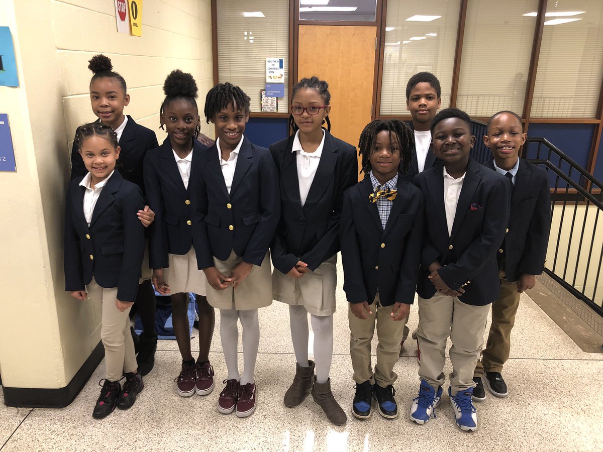 ChiTownEdu's tweet photo. Late post: Bethune Career Day this past Wed! Safety Patrol ready to serve ! @BethuneES #project2020 https://t.co/aOUfQFHg6S