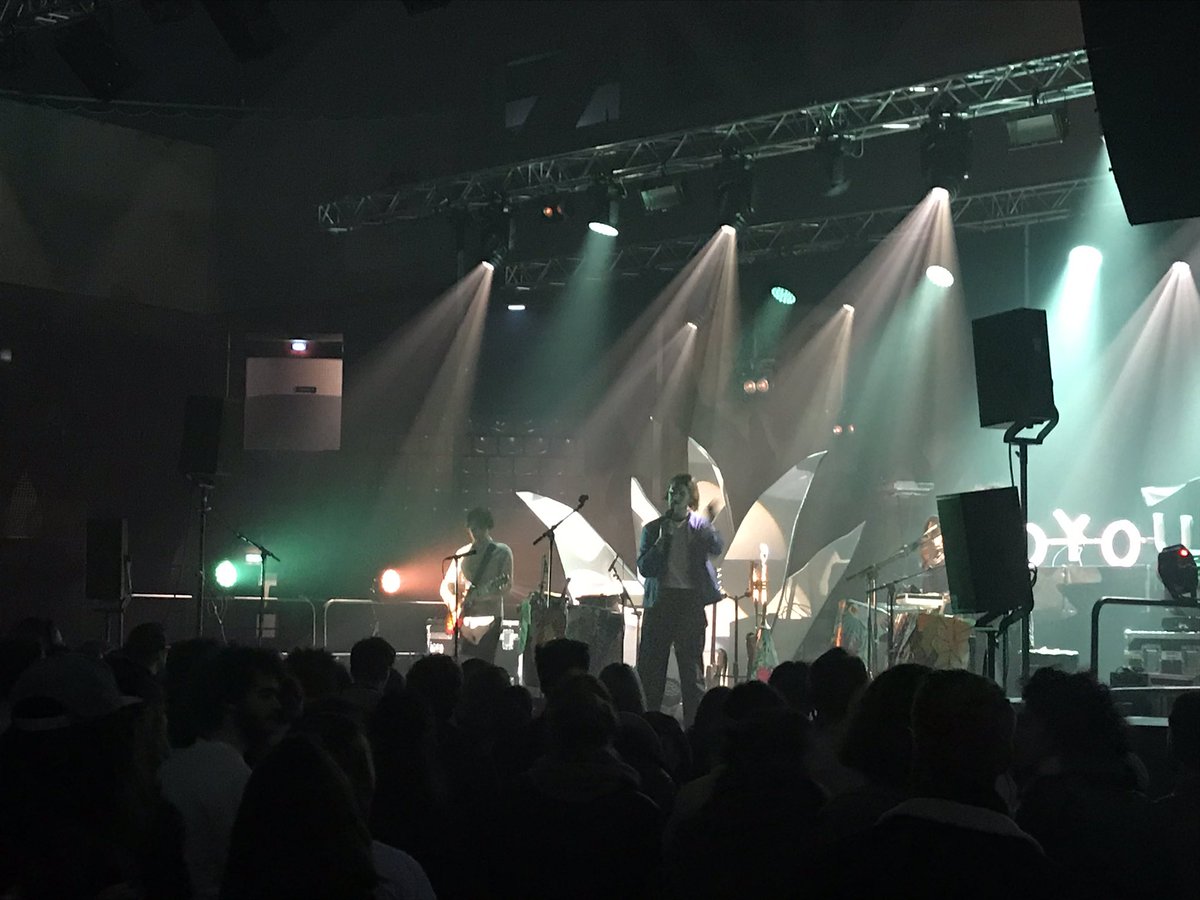 Seb_Delescluse's tweet photo. 🎤 Deuxième soirée du #FAEPstival au #coliseum @AmiensMetropole avec les élus étudiants et associatifs participants au #SNEE2019 de @La_FAGE ! Une excellente soirée avec #DoubleT, #ZYES, @voyovoyou et @ThePirouettes ! Bravo à la @lafaep pour l’organisation 👏 https://t.co/mtHSixRJC0