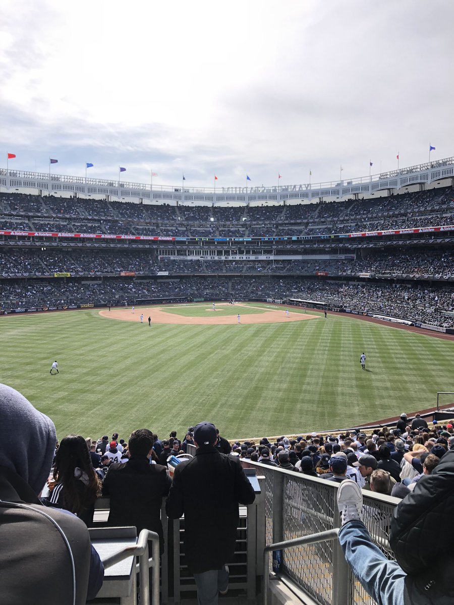 MatthewGeddie's tweet photo. You had me at roll call 🙋🏻‍♂️ #openingday #yankees https://t.co/I5RNHwH6y0