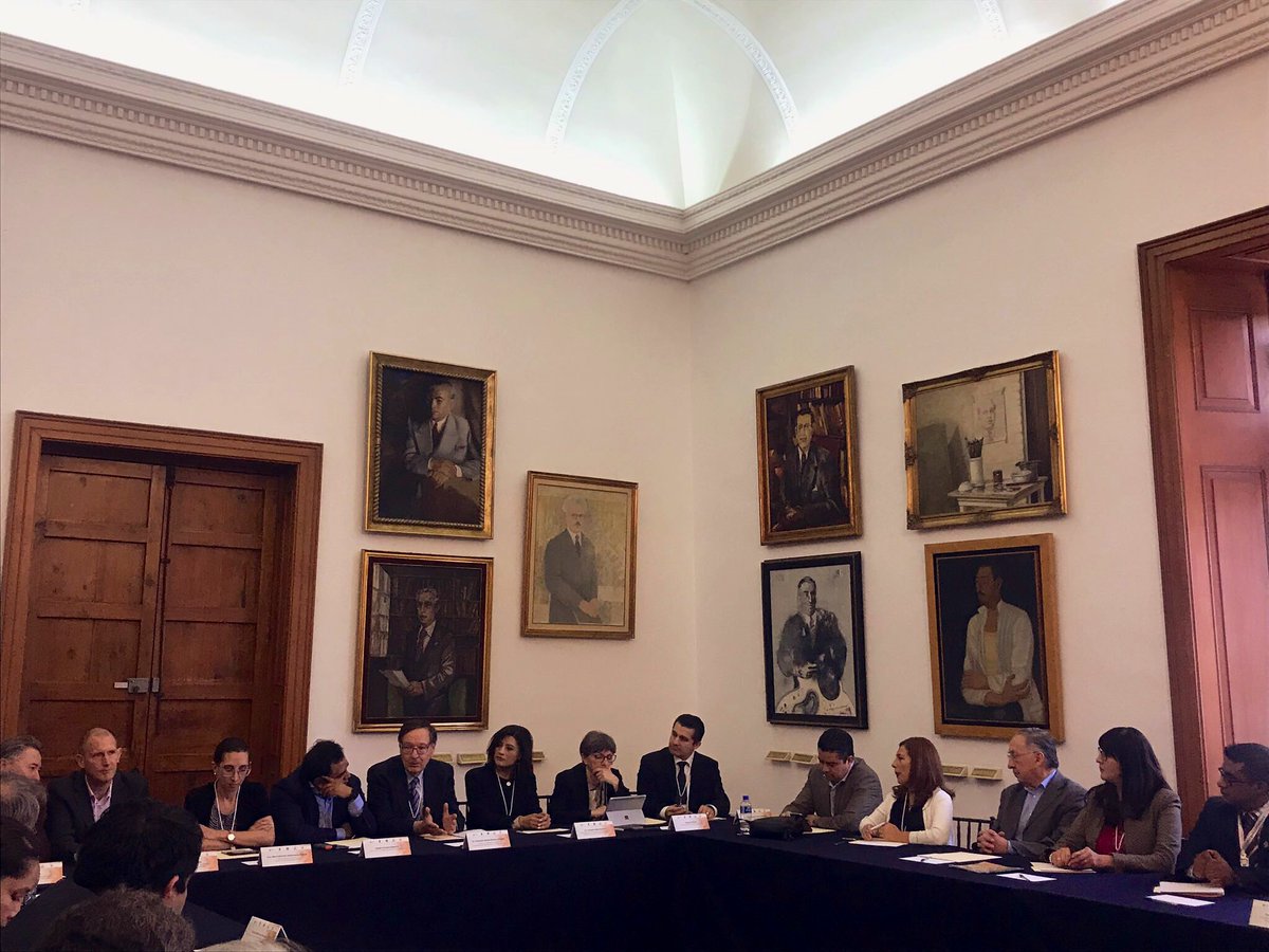 Rednacecyt's tweet photo. @AlonsoHuerta Pdte. de la #REDNACECYT participa en la 1ª Sesión del Consejo Técnico Interdisciplinario en Materia de #CT con el objetivo de discutir, modificar y aprobar el programa de trabajo para el diseño, construcción, operación y mantenimiento del #SincrotrónEnHidalgo https://t.co/Ow3J7JdUmU