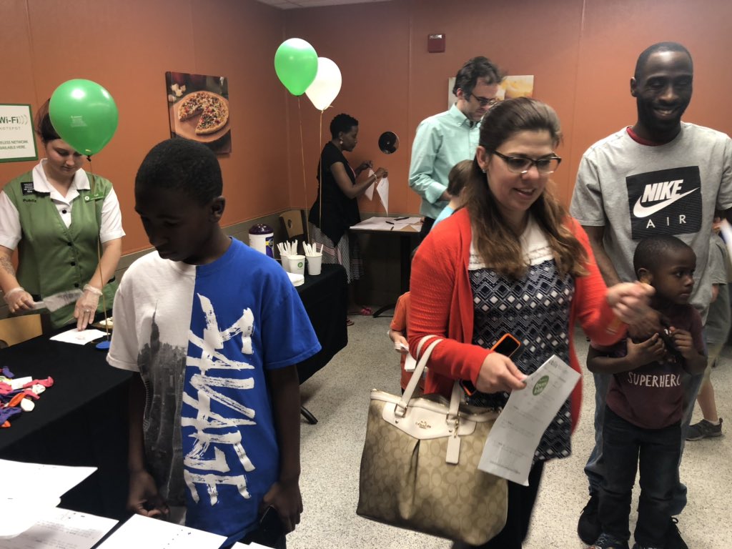 Saddlewood_MCPS's tweet photo. @patonc15 #parentengagment #stallionnation https://t.co/0HLLa0WM5K