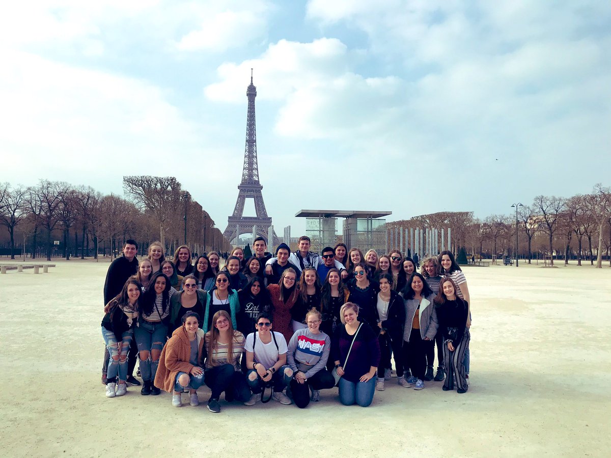 Elyse Hoffman tweet media