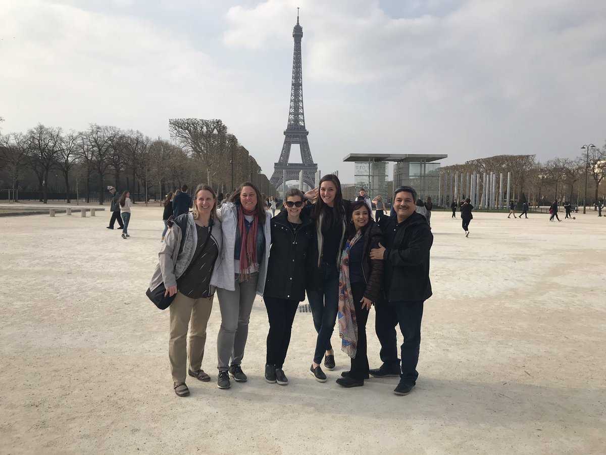 Elyse Hoffman tweet media