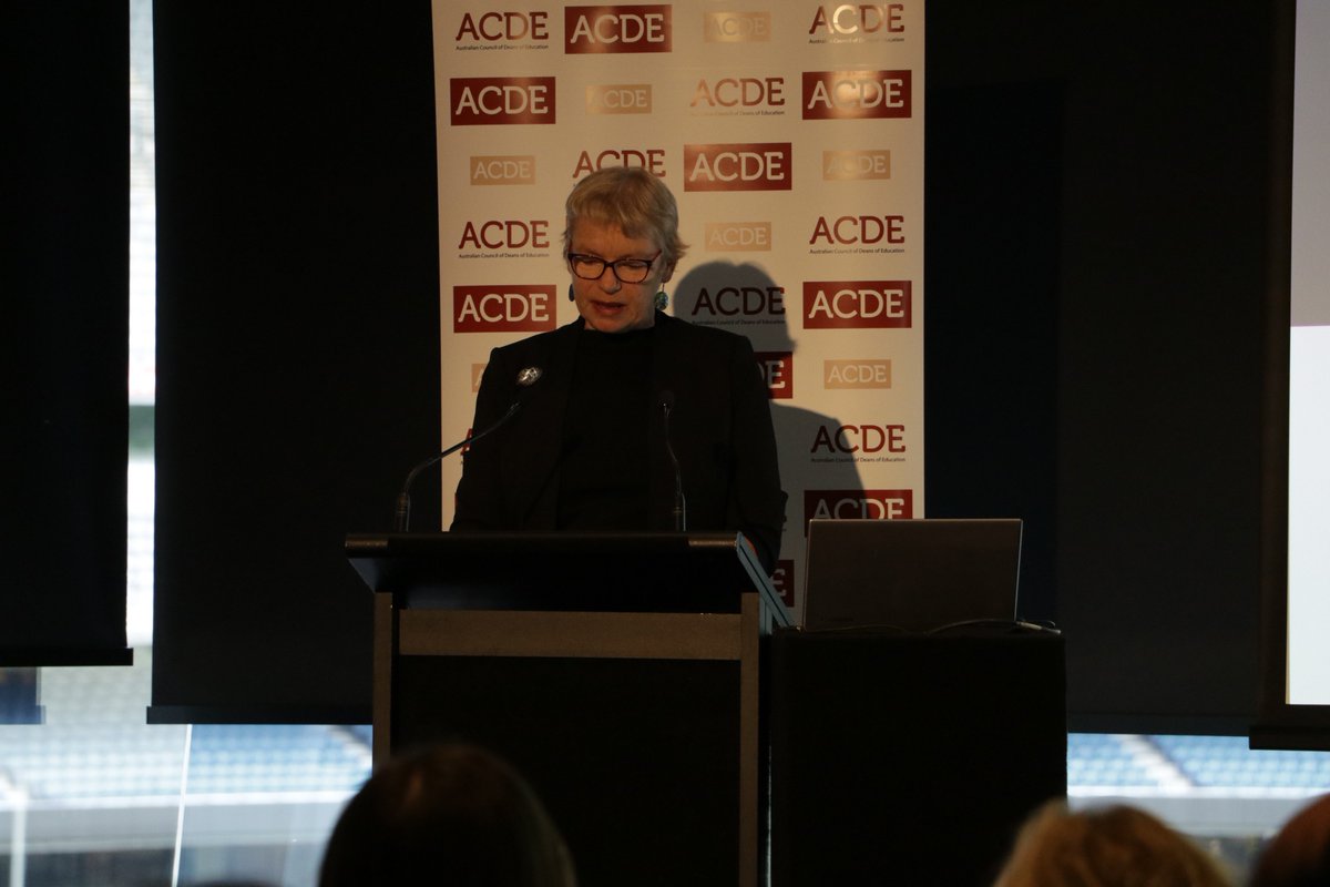 EducationDeans's tweet photo. Nine in 10 public schools not being funded for their basic needs. 93% of public school teachers dip into own pockets to buy stationary and classroom equipment – absolute disgrace. @janet_rice @Greens #teachers2019 https://t.co/3i6bY94vCs