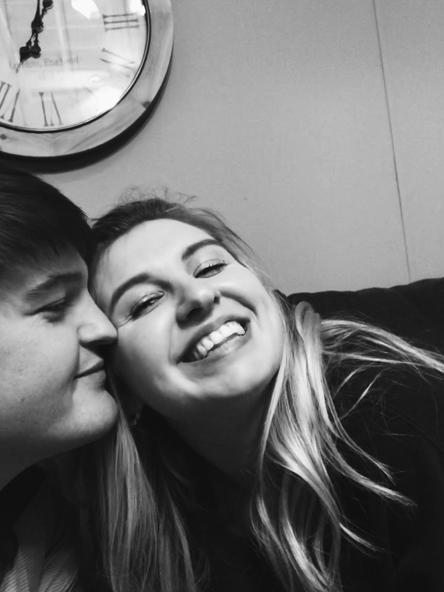 Sareee_bear's tweet photo. Happy birthday Michael Lanier, ily ❤️ https://t.co/oiSBuPADNy